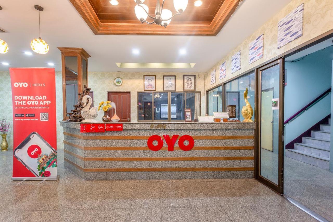 Oyo 990 清迈暹罗兰纳大酒店 清邁 外观 照片